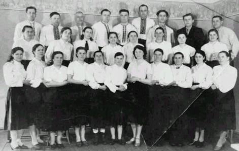 Педколектив школи. 1960 рік 